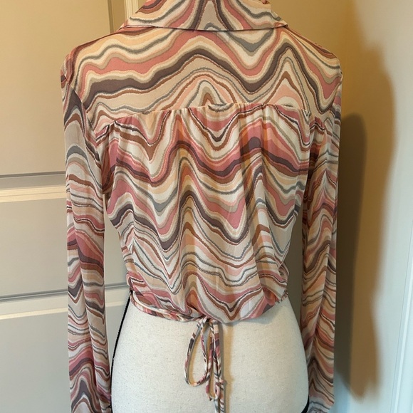 Funky mesh cropped, button-down, collared, long sleeve shirt - Picture 3 of 5